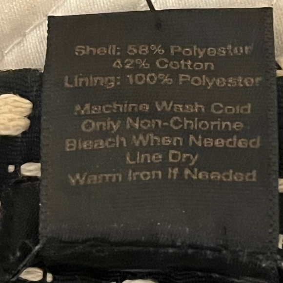 Ann Taylor Elegant Black and White Women's Pencil Skirt, size 4 - Picture 8 of 8